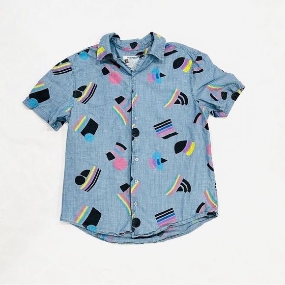 Target Pride #takepride Chambray Denim Retro Flag Print Button Down Shirt - Picture 1 of 4